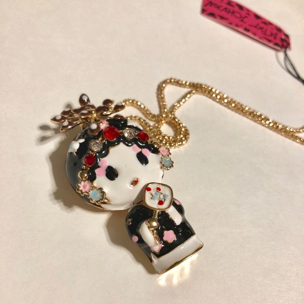Little Geisha by Betsey Johnson 🥠